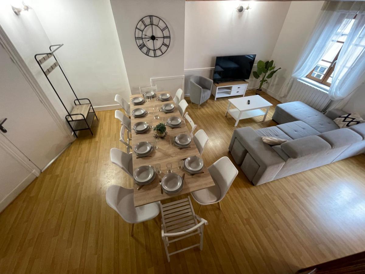 Le Double Pirou # 2 Appartements # Halte Auvergne Thiers Exterior foto