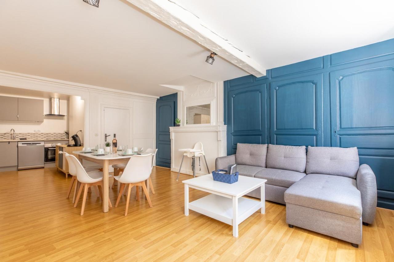 Le Double Pirou # 2 Appartements # Halte Auvergne Thiers Exterior foto