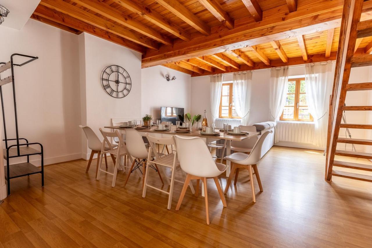 Le Double Pirou # 2 Appartements # Halte Auvergne Thiers Exterior foto